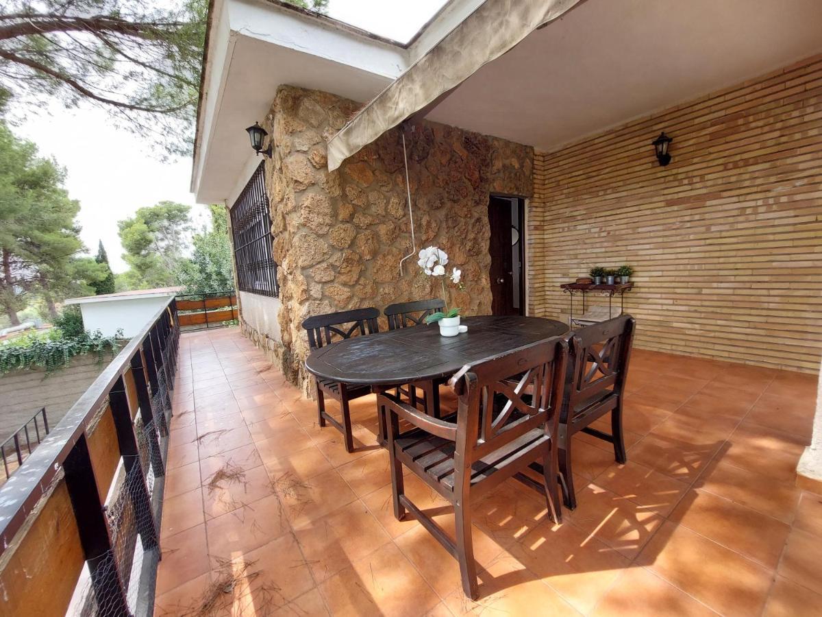 Chalet Rustico Con Piscina Y Barbacoa, Valencia Torrent  Exterior photo