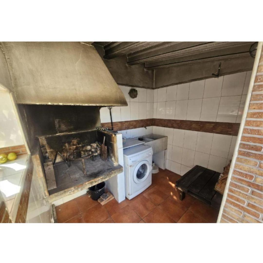 Chalet Rustico Con Piscina Y Barbacoa, Valencia Torrent  Exterior photo